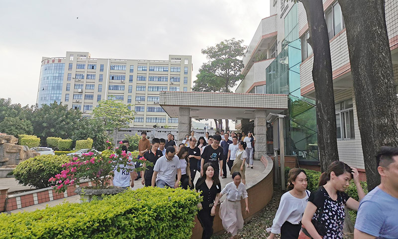 容大工廠消防演習(xí) 容大工廠消防演習(xí)